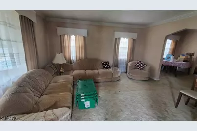 509 Thompson Ave, Roselle, NJ 07203 - Photo 7