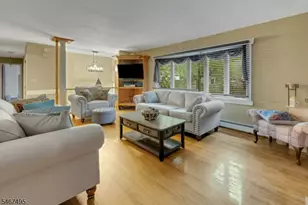 12 Mountainside Dr, Randolph Township, NJ 07869 - Photo 17