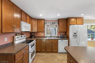 4 Kilroy Rd, Andover Township, NJ 07860 - Photo 19