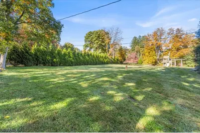 4 Kilroy Rd, Andover Township, NJ 07860 - Photo 9