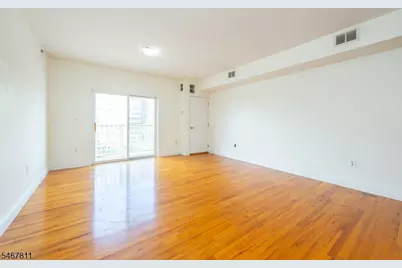 902 N 5th St #406, Newark, NJ 07107 - Photo 19