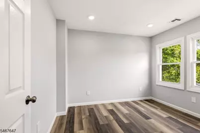 26 Crescent Ave, Newark, NJ 07112 - Photo 19