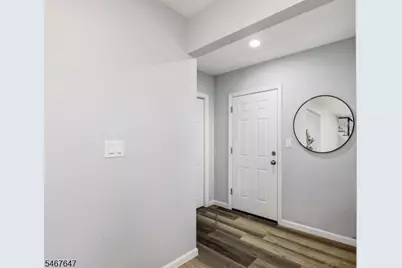 26 Crescent Ave, Newark, NJ 07112 - Photo 5