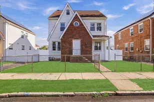 26 Crescent Ave, Newark, NJ 07112 - Photo 3