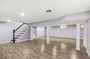 26 Crescent Ave, Newark, NJ 07112 - Photo 25