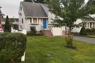 196 Camden Rd, Parsippany, NJ 07054 - Photo 1