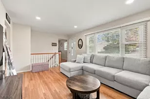 635 Bensel Dr, Mount Arlington, NJ 07850 - Photo 9