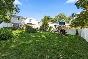 635 Bensel Dr, Mount Arlington, NJ 07850 - Photo 25