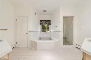 10 Kips Ridge C0010, Montclair Twp., NJ 07044 - Photo 21