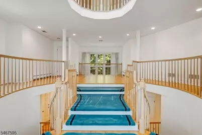 10 Kips Ridge C0010, Montclair Twp., NJ 07044 - Photo 23