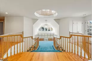 10 Kips Ridge C0010, Montclair Twp., NJ 07044 - Photo 25