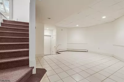 10 Kips Ridge C0010, Montclair Twp., NJ 07044 - Photo 37