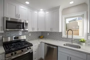 431 Sidorske Ave, Manville, NJ 08835 - Photo 5