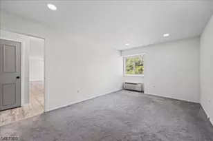 79 Eton Way, Franklin Township, NJ 08873 - Photo 13