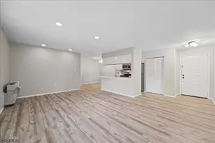 79 Eton Way, Franklin Township, NJ 08873 - Photo 9