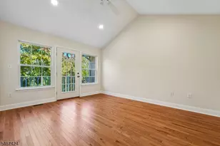 26 Mayflower Dr, Bernards Township, NJ 07920 - Photo 15