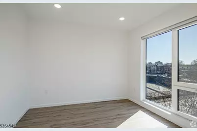 15-19 S. 13th St #303, Newark, NJ 07107 - Photo 5