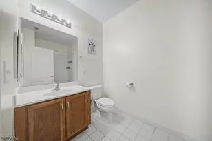 7212 Coventry Ct, Riverdale, NJ 07457 - Photo 9