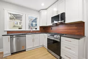 16 Munn St, Montclair, NJ 07042 - Photo 7