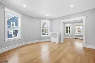 16 Munn St, Montclair, NJ 07042 - Photo 3