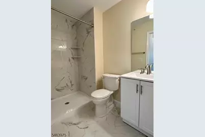 646 Honeybrook Cir, Lopatcong Township, NJ 08886 - Photo 27