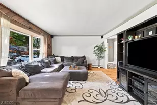 103 Ford Rd, Roxbury Township, NJ 07850 - Photo 7