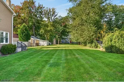 124 Golf Ave, South Plainfield, NJ 07080 - Photo 41