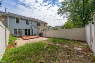 35 Byrnes Ln, Sayreville, NJ 08872 - Photo 23