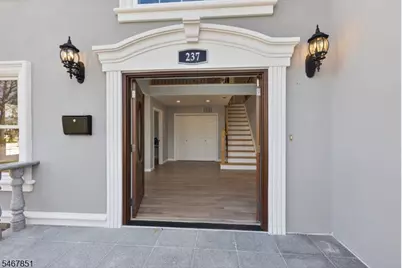 237 Jacksonville Dr, Parsippany, NJ 07054 - Photo 3