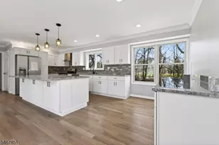 237 Jacksonville Dr, Parsippany, NJ 07054 - Photo 11