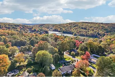 8 Summit Rd, Hardyston Township, NJ 07460 - Photo 21