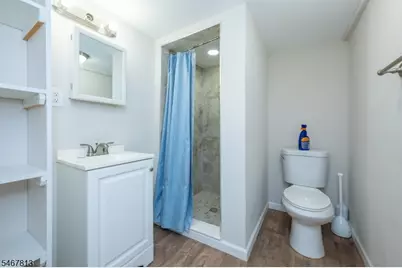 224 Montgomery St, Bloomfield Twp., NJ 07003 - Photo 27