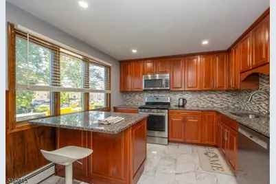 224 Montgomery St, Bloomfield Twp., NJ 07003 - Photo 13