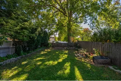 224 Montgomery St, Bloomfield Twp., NJ 07003 - Photo 29