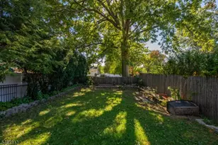 224 Montgomery St, Bloomfield Twp., NJ 07003 - Photo 29