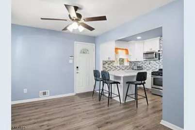 42 Telford St, East Orange, NJ 07018 - Photo 9
