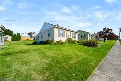 825 Hill St, Phillipsburg, NJ 08865 - Photo 3