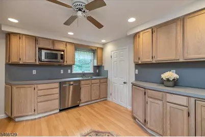 47-49 Furnace Ave, Wanaque, NJ 07465 - Photo 9