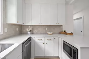 30 Irving St Unit, Montclair, NJ 07042 - Photo 21