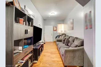 197 Weequahic Ave #2, Newark, NJ 07112 - Photo 5