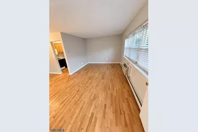 25 River Rd #A27, Nutley, NJ 07110 - Photo 5