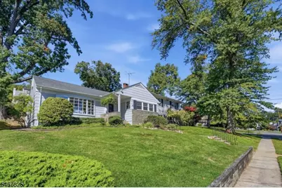 45 Belgrade Ter, West Orange Township, NJ 07052 - Photo 3