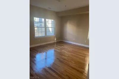 737 S 12th St, Newark, NJ 07103 - Photo 17