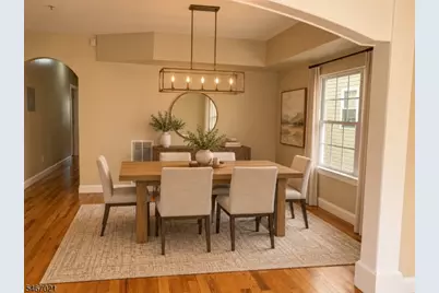 737 S 12th St, Newark, NJ 07103 - Photo 5
