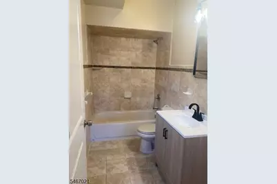 737 S 12th St, Newark, NJ 07103 - Photo 19