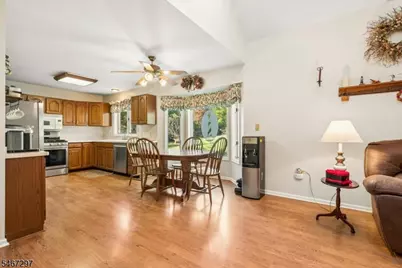 41 Woodside Dr, Lebanon Township, NJ 08826 - Photo 17