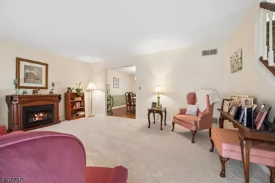 41 Woodside Dr, Lebanon Township, NJ 08826 - Photo 7