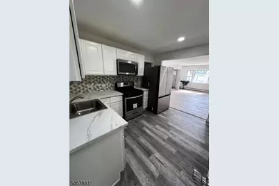 55 Morris Street, East Orange, NJ 07017 - Photo 3