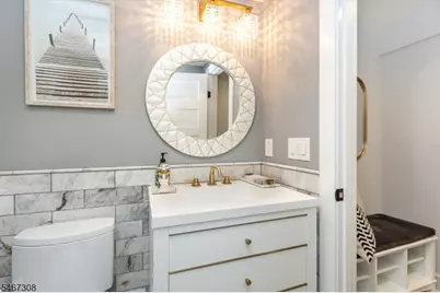 4 Walton Ln, Livingston, NJ 07039 - Photo 21