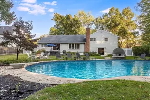 4 Walton Ln, Livingston, NJ 07039 - Photo 35